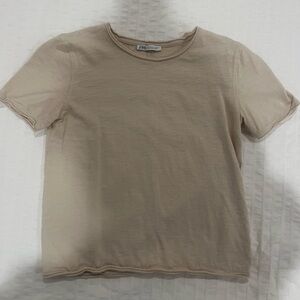 Zara Women’s Beige Tee Shirt
